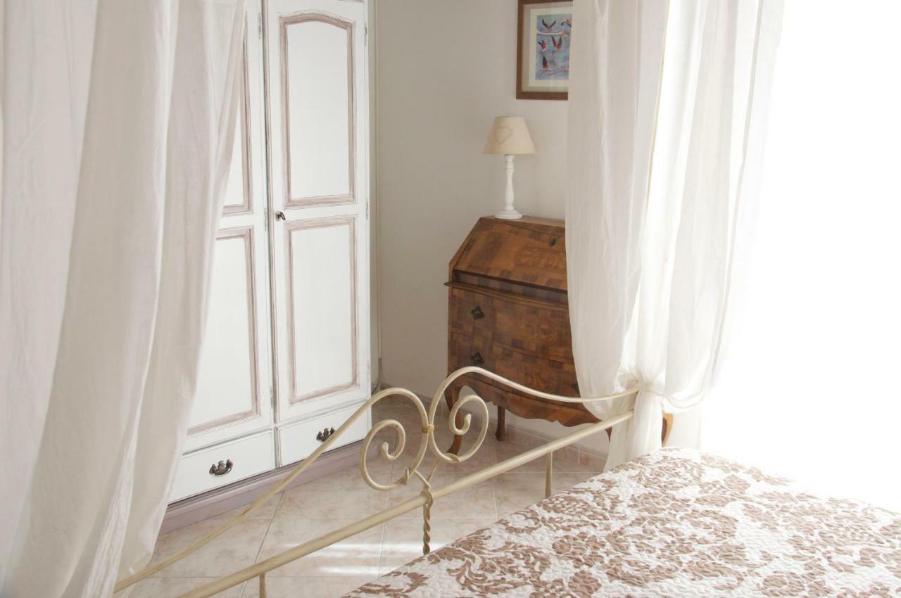 New Romantic Suite กาญารี ภายนอก รูปภาพ
