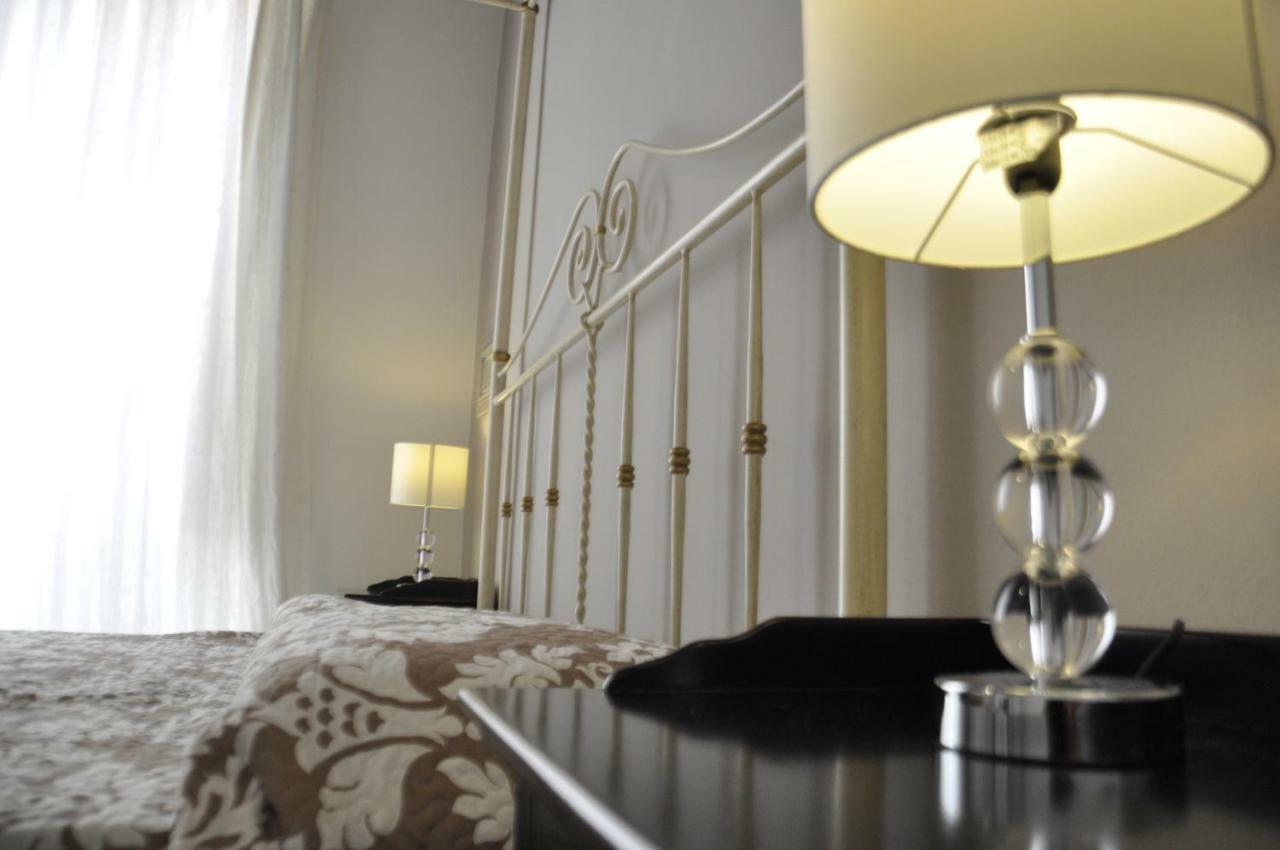 New Romantic Suite กาญารี ภายนอก รูปภาพ