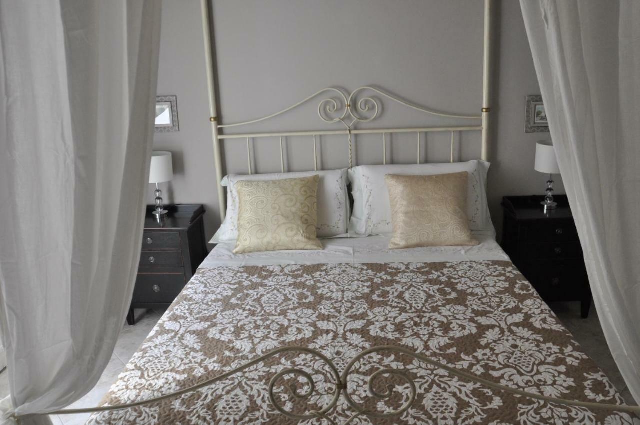 New Romantic Suite กาญารี ภายนอก รูปภาพ